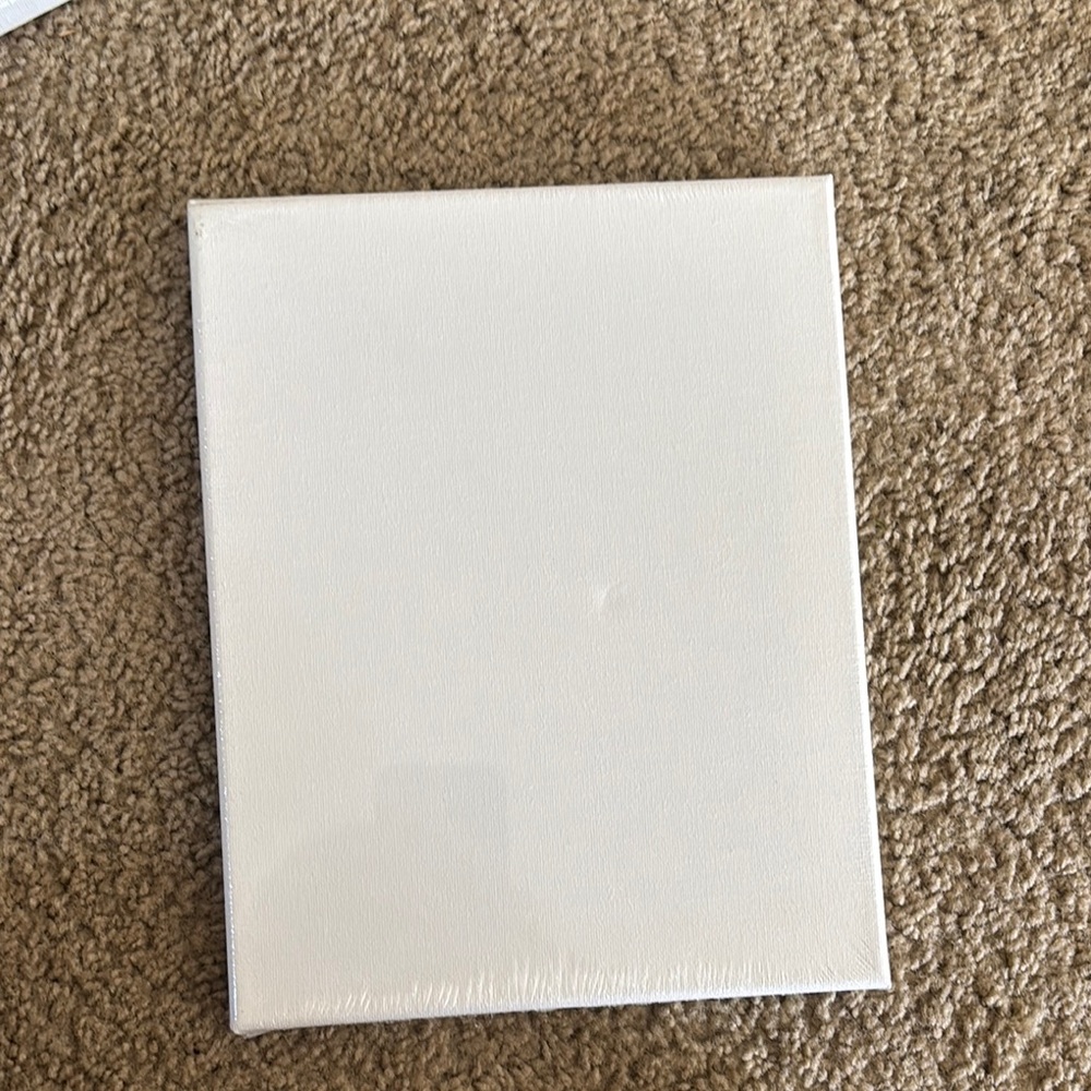 Unk Blank Canvas - White